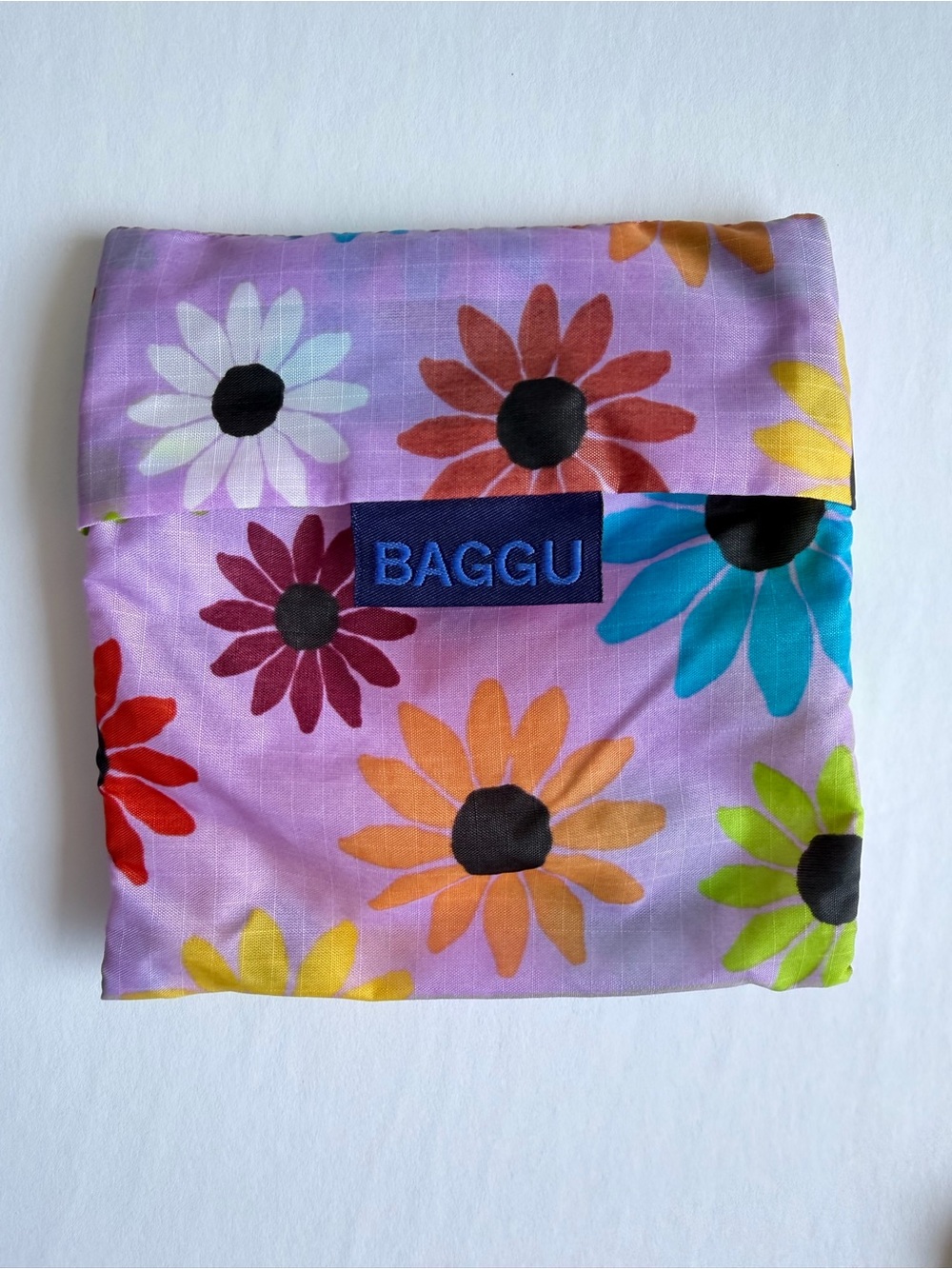NWOT BAGGU Wild Daisy Standard Size - Picture 4 of 5